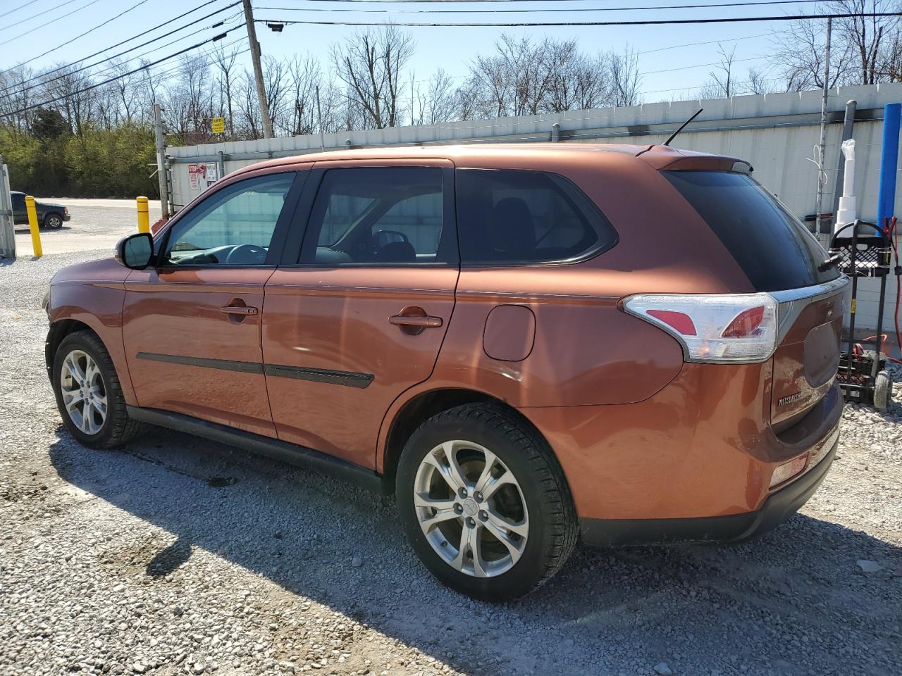 Photo 1 VIN: JA4AZ3A30EZ006527 - MITSUBISHI OUTLANDER 