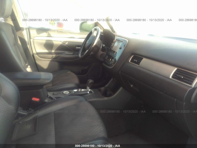 Photo 4 VIN: JA4AZ3A30FZ008134 - MITSUBISHI OUTLANDER 