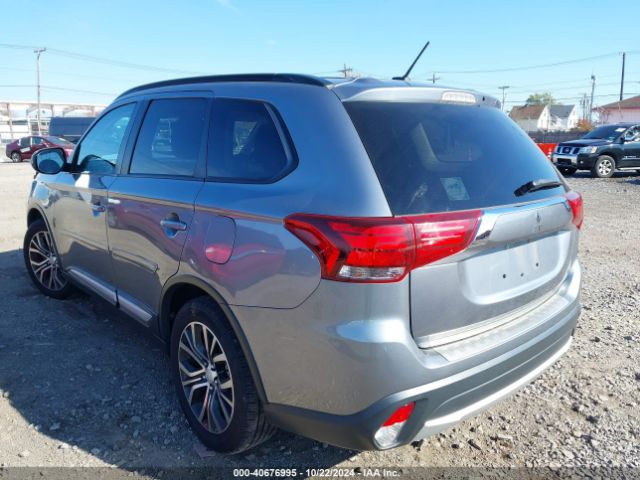 Photo 2 VIN: JA4AZ3A30GZ017823 - MITSUBISHI OUTLANDER 