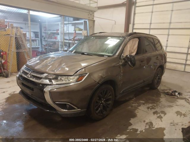 Photo 1 VIN: JA4AZ3A30JZ046634 - MITSUBISHI OUTLANDER 