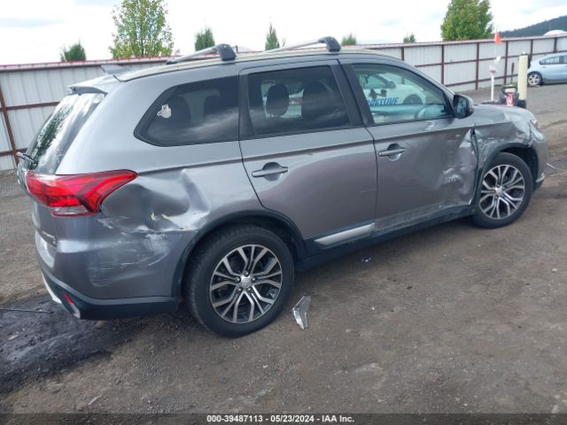 Photo 3 VIN: JA4AZ3A30JZ054636 - MITSUBISHI OUTLANDER 