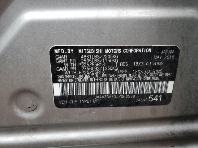 Photo 11 VIN: JA4AZ3A30JZ063238 - MITSUBISHI OUTLANDER 