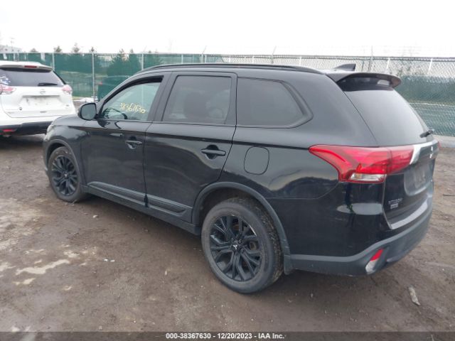 Photo 2 VIN: JA4AZ3A30JZ069363 - MITSUBISHI OUTLANDER 