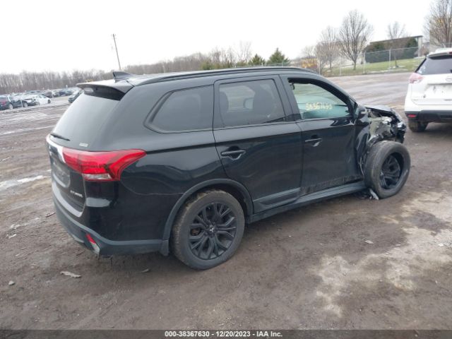 Photo 3 VIN: JA4AZ3A30JZ069363 - MITSUBISHI OUTLANDER 