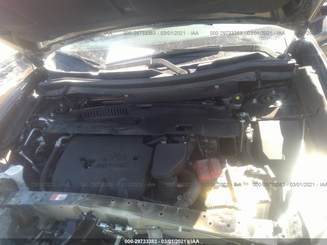 Photo 9 VIN: JA4AZ3A30KZ040074 - MITSUBISHI OUTLANDER 