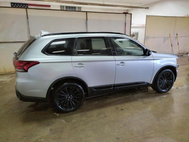 Photo 2 VIN: JA4AZ3A30LZ031876 - MITSUBISHI OUTLANDER 