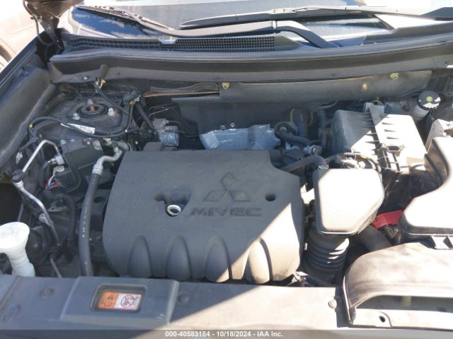 Photo 9 VIN: JA4AZ3A30LZ033417 - MITSUBISHI OUTLANDER 