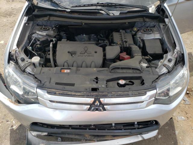 Photo 10 VIN: JA4AZ3A31FZ005338 - MITSUBISHI OUTLANDER 