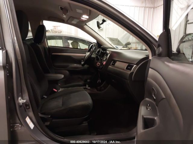 Photo 4 VIN: JA4AZ3A31GZ065430 - MITSUBISHI OUTLANDER 