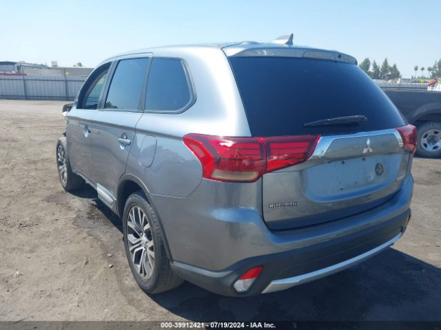 Photo 2 VIN: JA4AZ3A31HZ046233 - MITSUBISHI OUTLANDER 