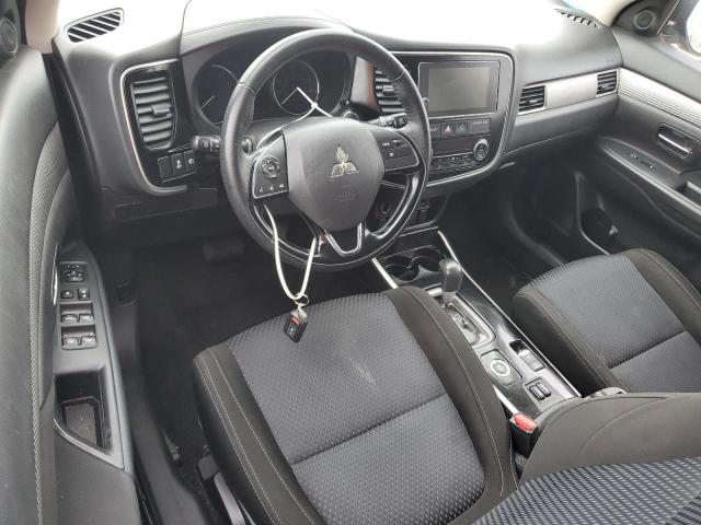 Photo 7 VIN: JA4AZ3A31JZ041684 - MITSUBISHI OUTLANDER 