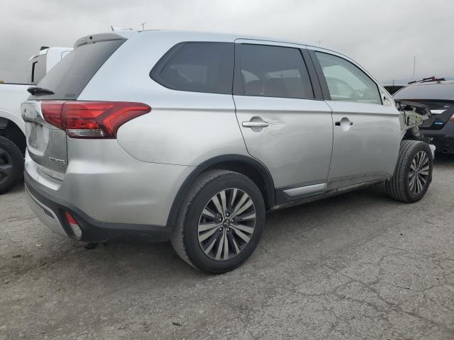 Photo 2 VIN: JA4AZ3A31KJ001668 - MITSUBISHI OUTLANDER 