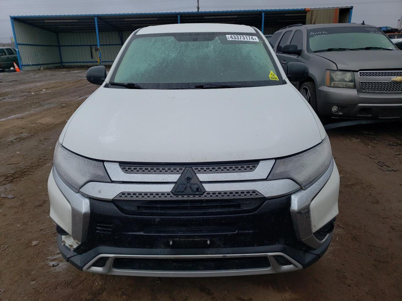 Photo 4 VIN: JA4AZ3A31KZ021906 - MITSUBISHI OUTLANDER 