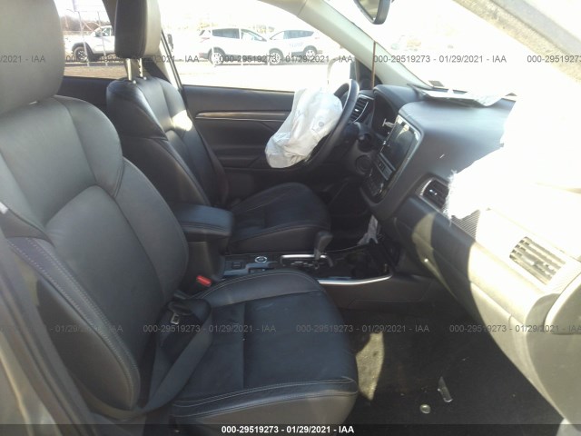 Photo 4 VIN: JA4AZ3A31KZ026667 - MITSUBISHI OUTLANDER 