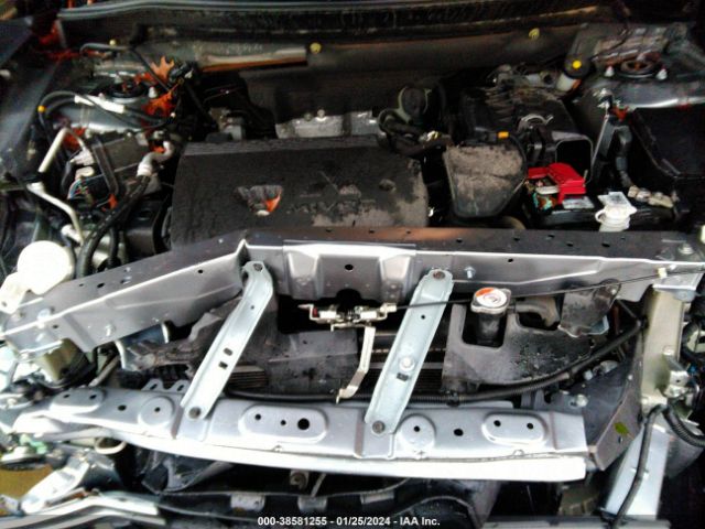 Photo 9 VIN: JA4AZ3A31KZ041525 - MITSUBISHI OUTLANDER 