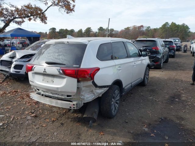 Photo 3 VIN: JA4AZ3A31LZ047701 - MITSUBISHI OUTLANDER 