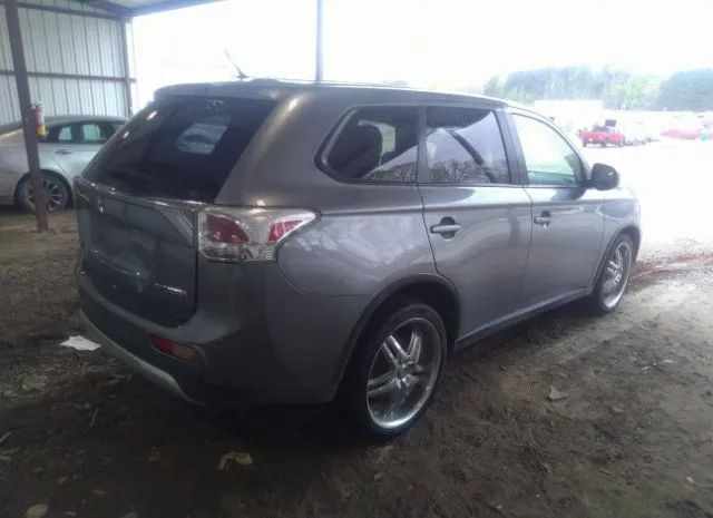 Photo 3 VIN: JA4AZ3A32FZ010709 - MITSUBISHI OUTLANDER 