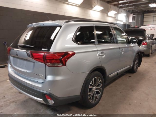 Photo 3 VIN: JA4AZ3A32GZ011960 - MITSUBISHI OUTLANDER 