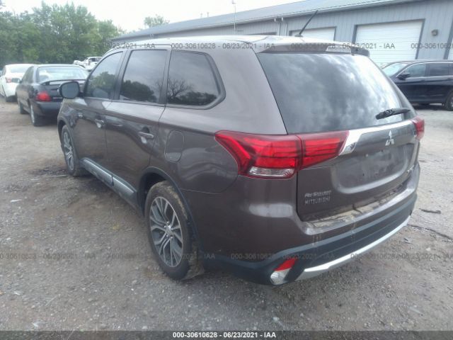 Photo 2 VIN: JA4AZ3A32GZ024806 - MITSUBISHI OUTLANDER 