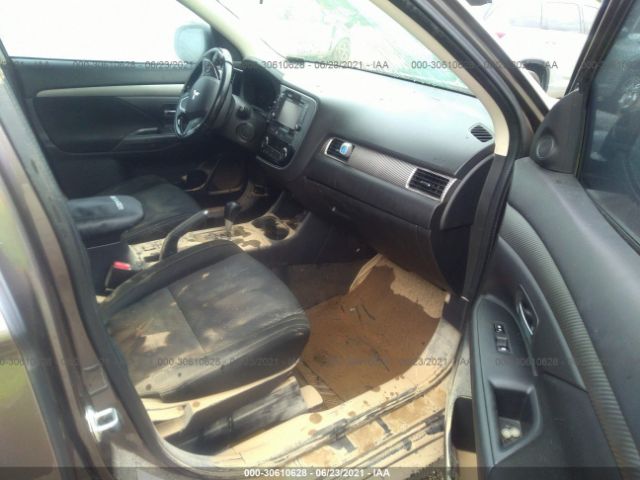 Photo 4 VIN: JA4AZ3A32GZ024806 - MITSUBISHI OUTLANDER 