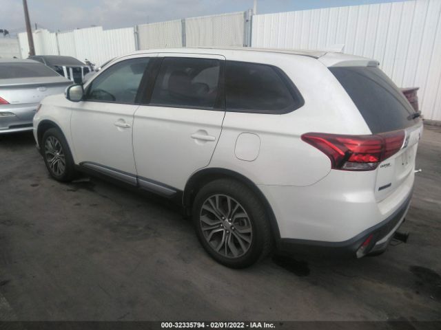 Photo 2 VIN: JA4AZ3A32HZ046340 - MITSUBISHI OUTLANDER 