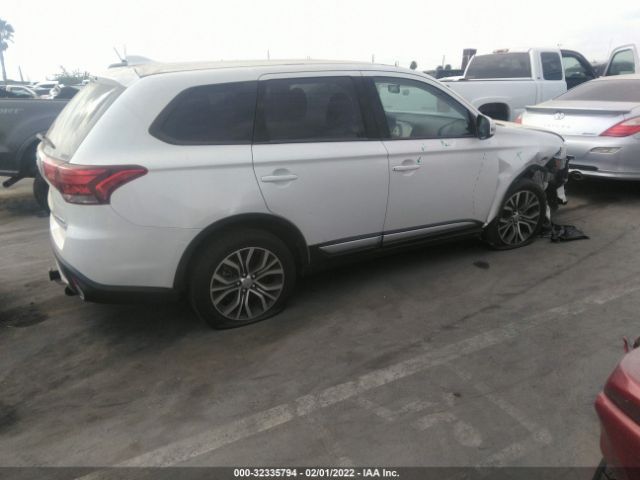 Photo 3 VIN: JA4AZ3A32HZ046340 - MITSUBISHI OUTLANDER 