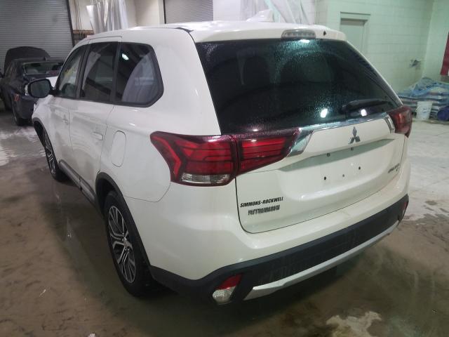 Photo 2 VIN: JA4AZ3A32HZ062327 - MITSUBISHI OUTLANDER 