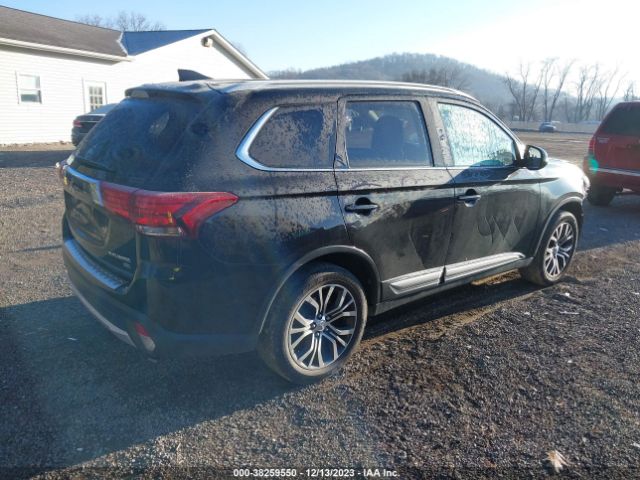 Photo 3 VIN: JA4AZ3A32HZ067642 - MITSUBISHI OUTLANDER 