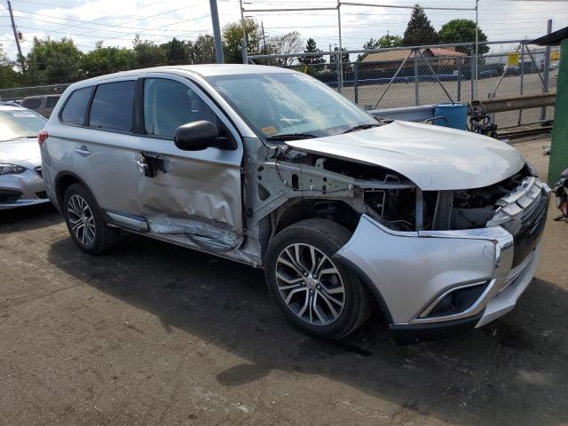 Photo 3 VIN: JA4AZ3A32JJ003704 - MITSUBISHI OUTLANDER 