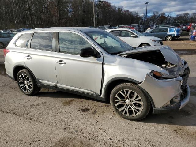 Photo 3 VIN: JA4AZ3A32JZ041368 - MITSUBISHI OUTLANDER 