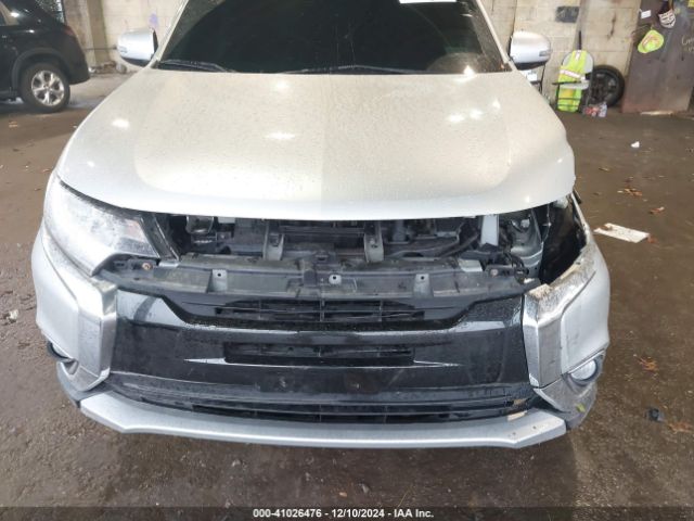 Photo 5 VIN: JA4AZ3A32JZ049129 - MITSUBISHI OUTLANDER 