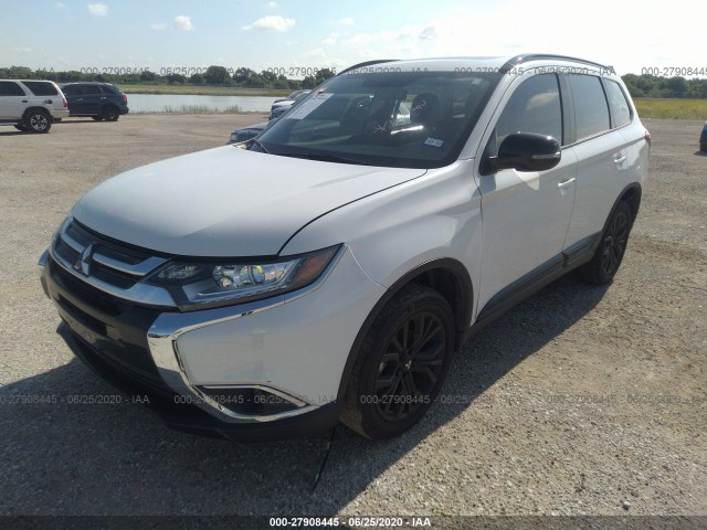 Photo 1 VIN: JA4AZ3A32JZ050734 - MITSUBISHI OUTLANDER 