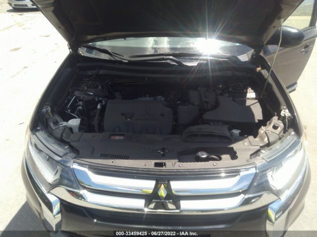 Photo 9 VIN: JA4AZ3A32JZ052127 - MITSUBISHI OUTLANDER 