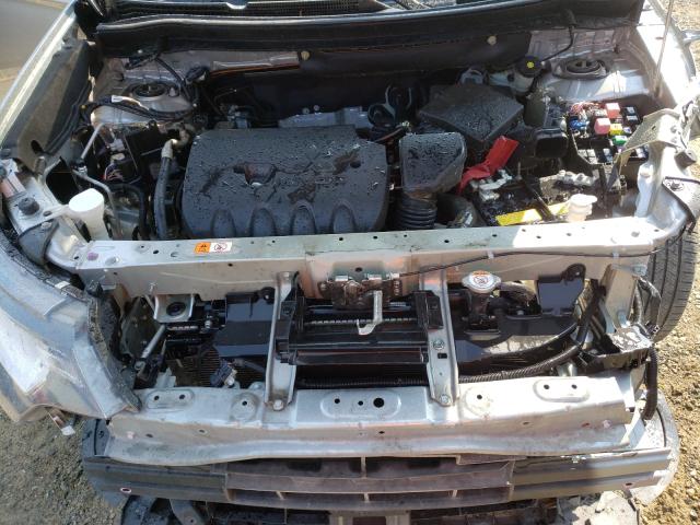 Photo 6 VIN: JA4AZ3A32JZ055500 - MITSUBISHI OUTLANDER 