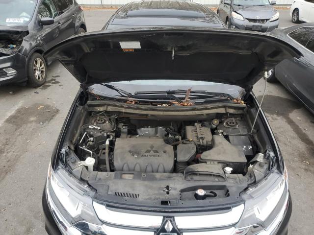 Photo 11 VIN: JA4AZ3A32JZ070580 - MITSUBISHI OUTLANDER 