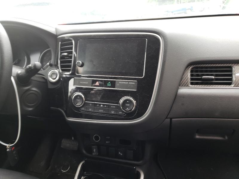 Photo 8 VIN: JA4AZ3A32KJ001386 - MITSUBISHI OUTLANDER 