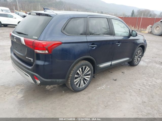 Photo 3 VIN: JA4AZ3A32KZ013667 - MITSUBISHI OUTLANDER 