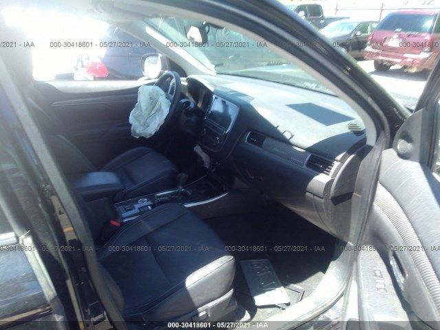 Photo 4 VIN: JA4AZ3A32KZ041887 - MITSUBISHI OUTLANDER 