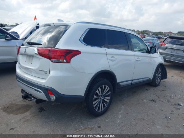 Photo 3 VIN: JA4AZ3A32KZ042506 - MITSUBISHI OUTLANDER 