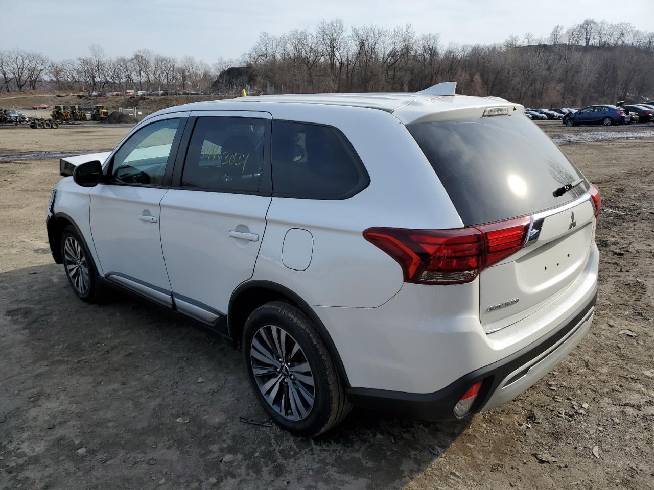 Photo 1 VIN: JA4AZ3A32LZ014321 - MITSUBISHI OUTLANDER 