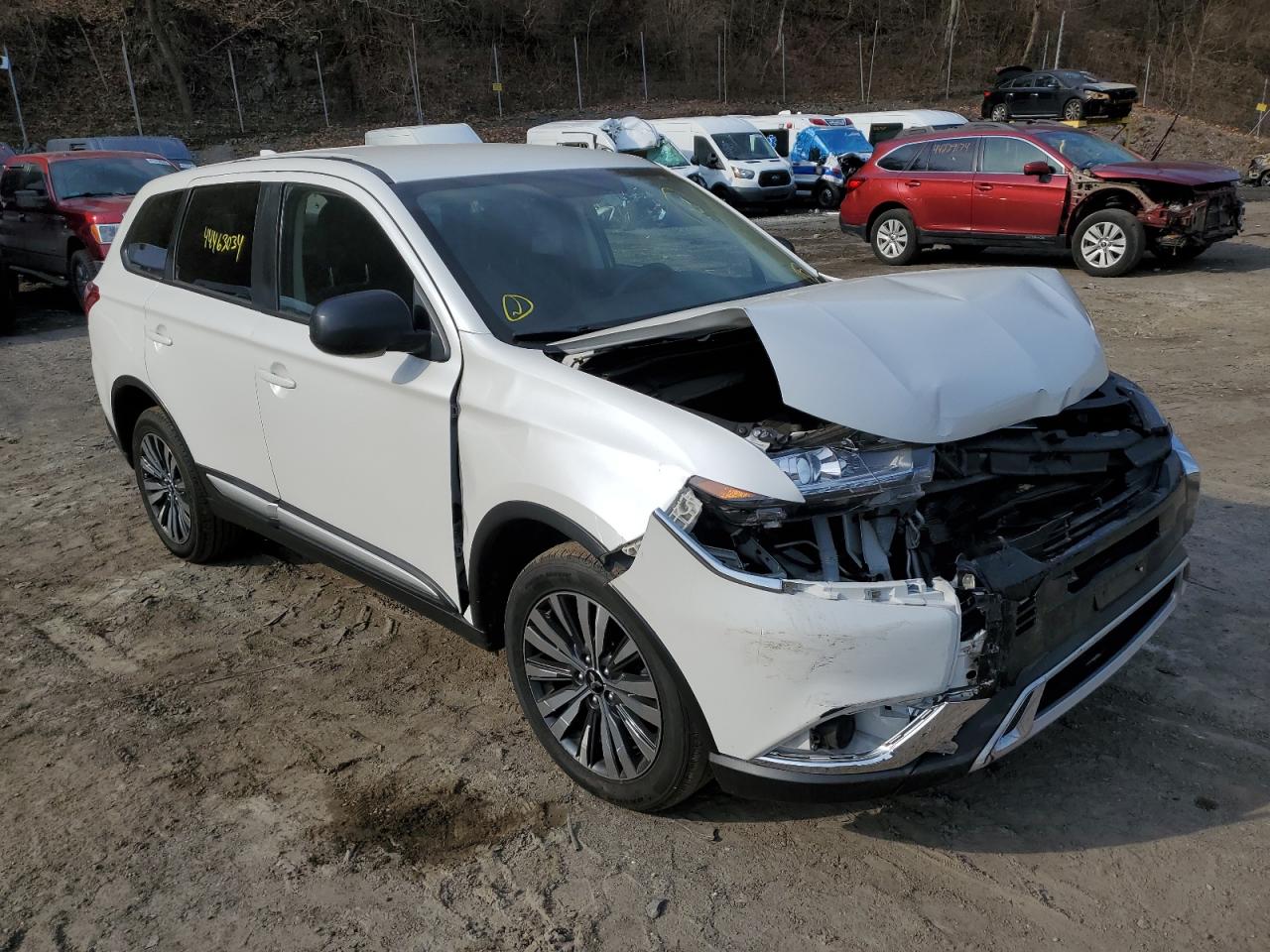 Photo 3 VIN: JA4AZ3A32LZ014321 - MITSUBISHI OUTLANDER 