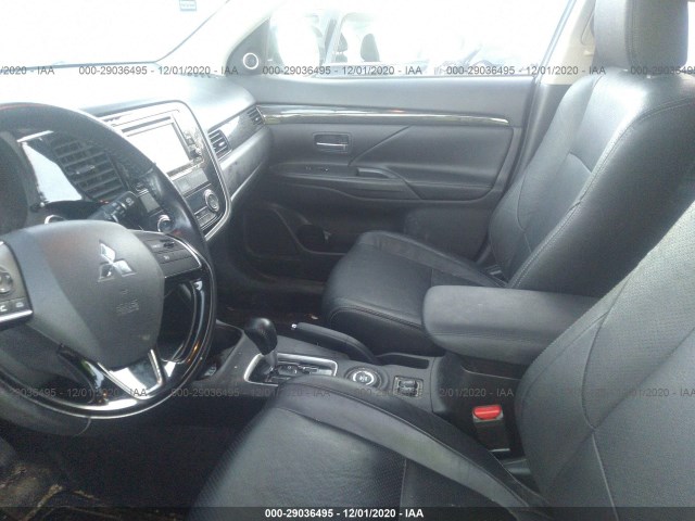 Photo 4 VIN: JA4AZ3A33GZ018769 - MITSUBISHI OUTLANDER 