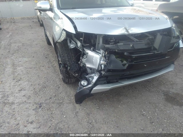 Photo 5 VIN: JA4AZ3A33GZ018769 - MITSUBISHI OUTLANDER 