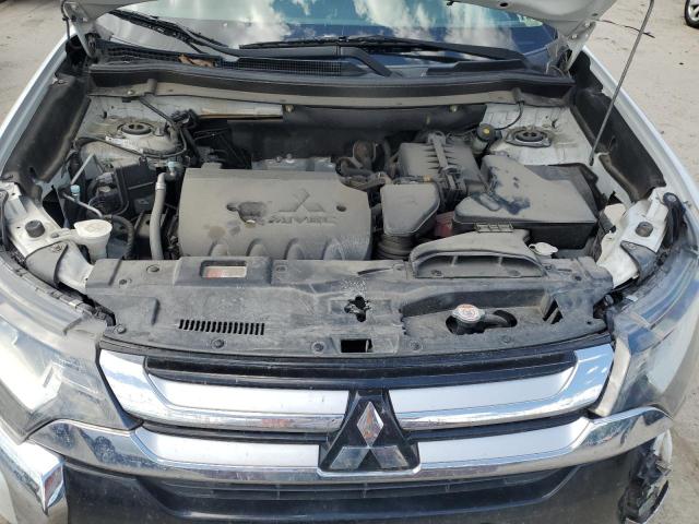 Photo 11 VIN: JA4AZ3A33GZ032073 - MITSUBISHI OUTLANDER 