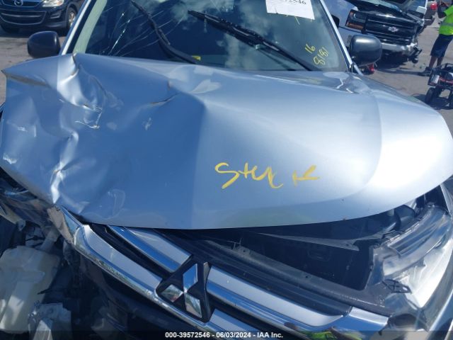 Photo 9 VIN: JA4AZ3A33GZ038181 - MITSUBISHI OUTLANDER 