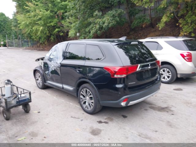 Photo 2 VIN: JA4AZ3A33HZ064331 - MITSUBISHI OUTLANDER 