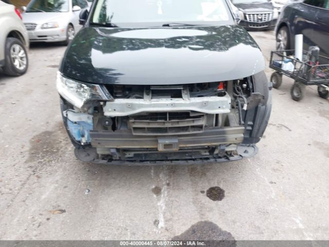 Photo 5 VIN: JA4AZ3A33HZ064331 - MITSUBISHI OUTLANDER 