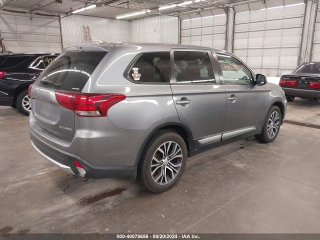 Photo 3 VIN: JA4AZ3A33JJ004425 - MITSUBISHI OUTLANDER 