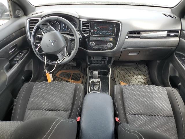 Photo 7 VIN: JA4AZ3A33JZ067803 - MITSUBISHI OUTLANDER 