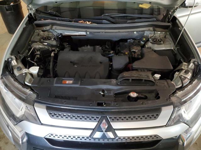 Photo 11 VIN: JA4AZ3A33LZ018846 - MITSUBISHI OUTLANDER 